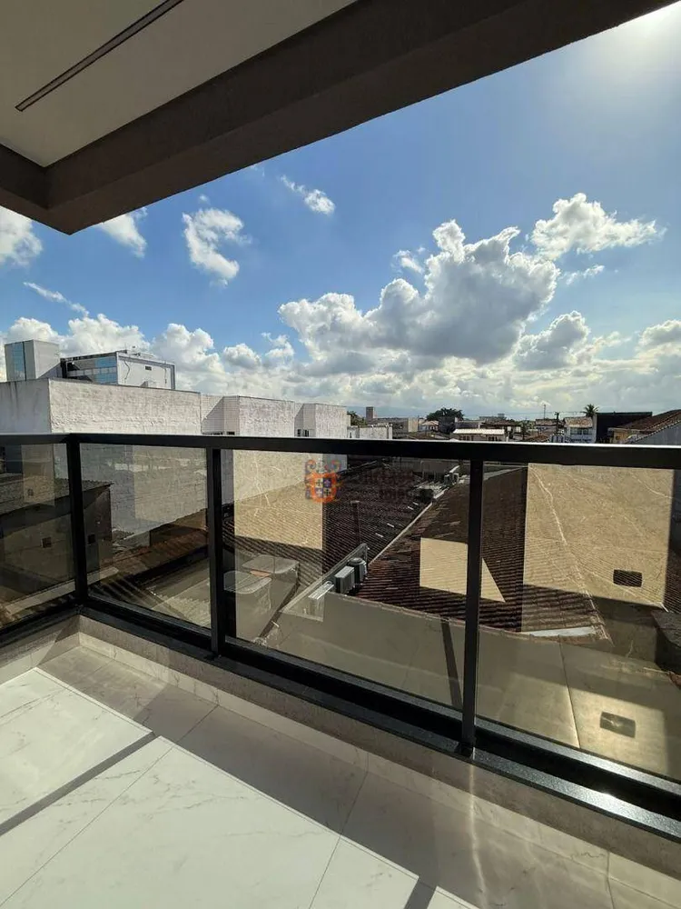 Sobrado, 4 quartos, 204 m² - Foto 1