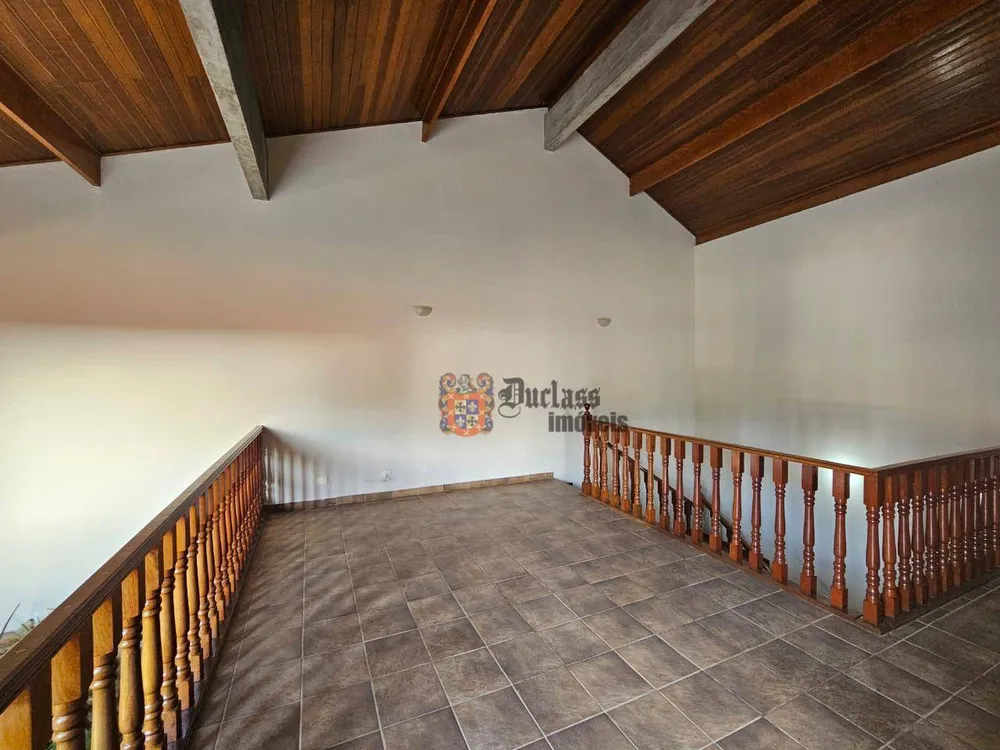 Casa, 6 quartos, 376 m² - Foto 3