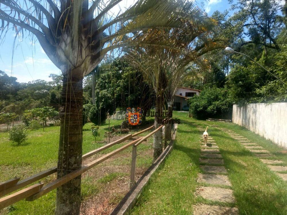 Sítio à venda com 3 quartos, 850m² - Foto 12