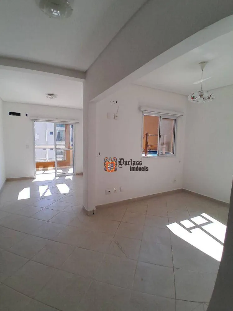 Cobertura, 3 quartos, 221 m² - Foto 3