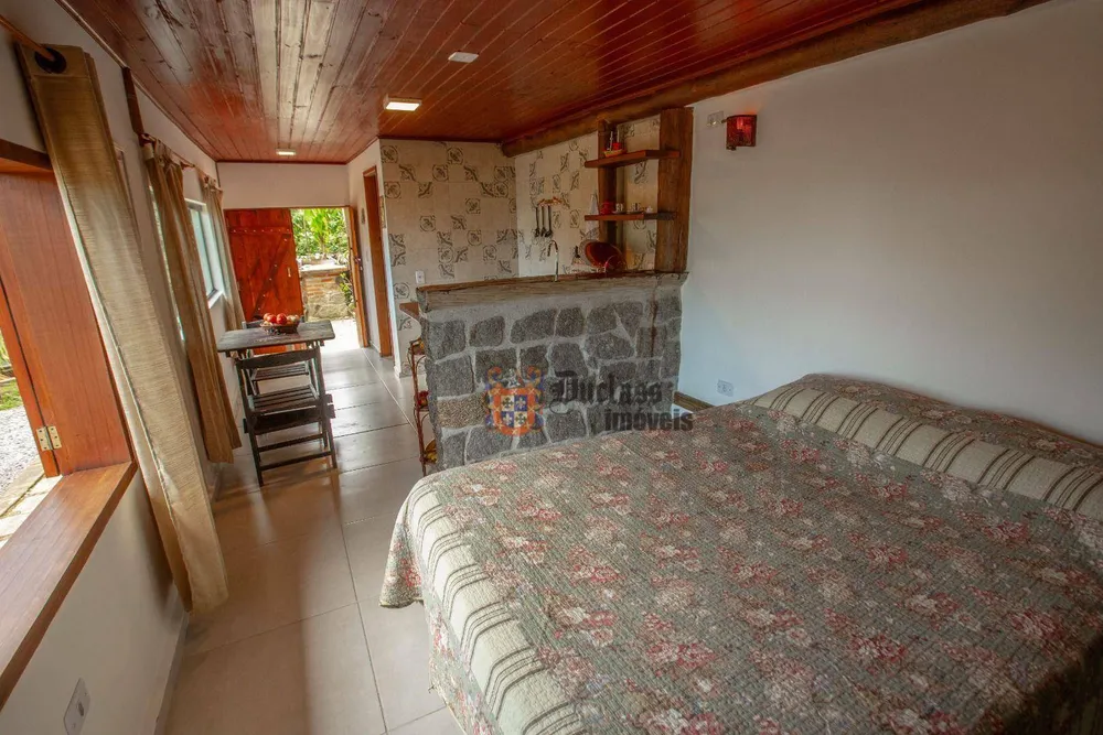 Casa, 5 quartos, 200 m² - Foto 14