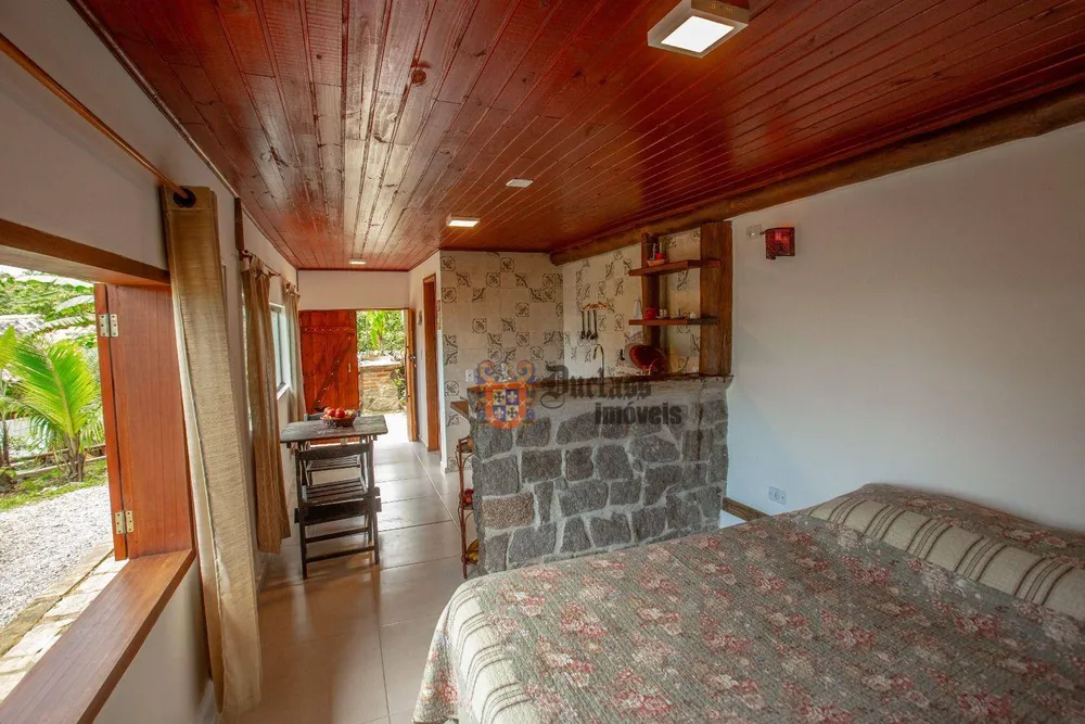 Casa, 5 quartos, 200 m² - Foto 16