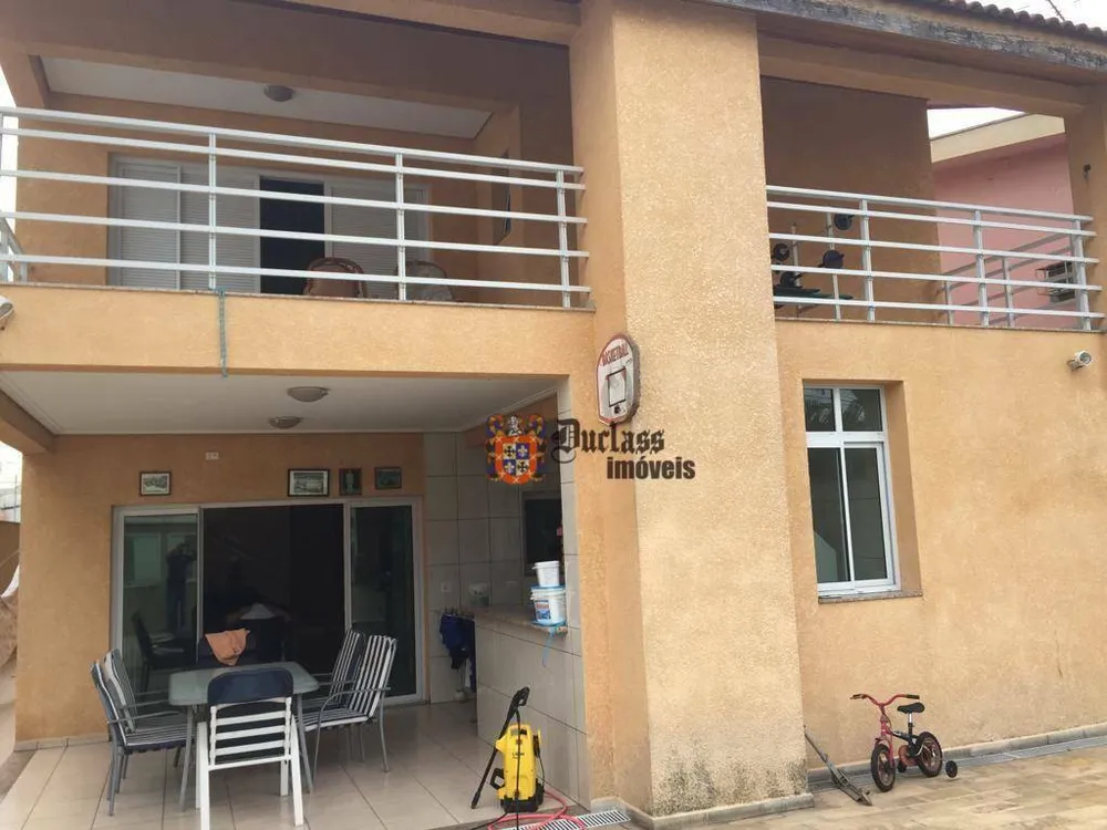 Sobrado, 4 quartos, 298 m² - Foto 3