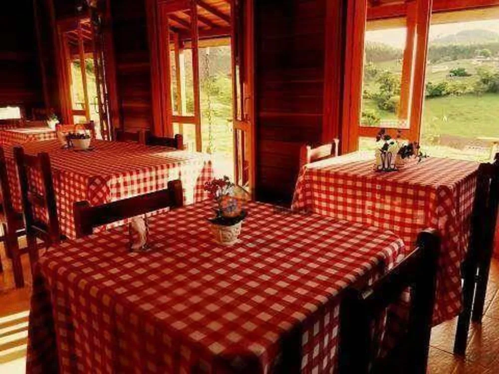 Pousada-Chalé, 10 quartos, 800 m² - Foto 3