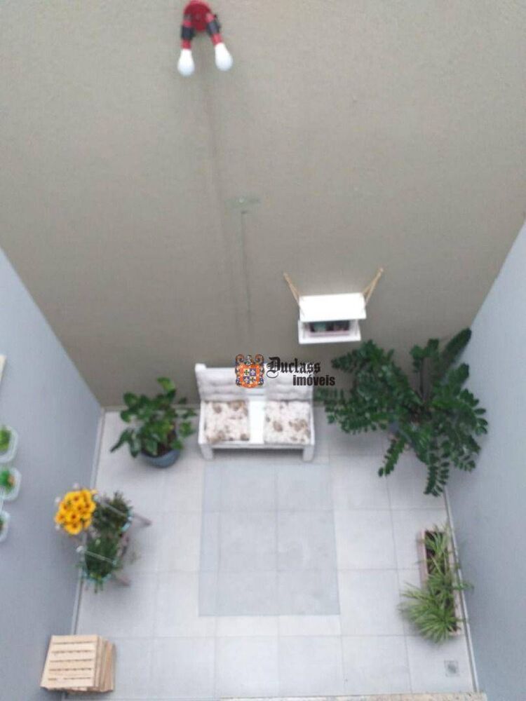 Casa à venda com 4 quartos, 291m² - Foto 5