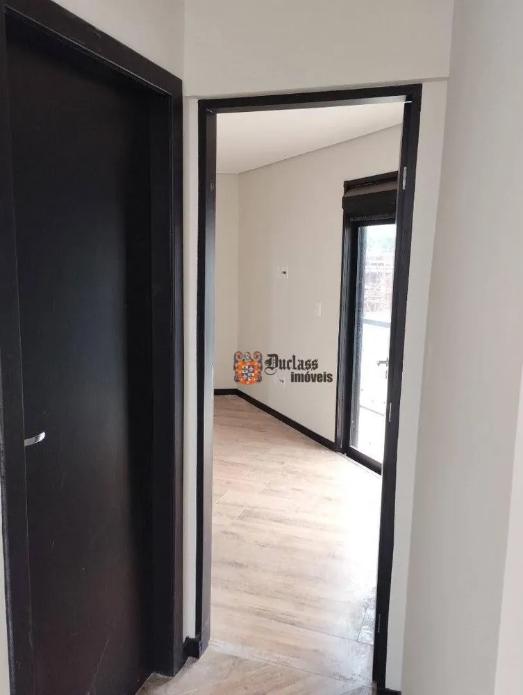 Sobrado, 3 quartos, 212 m² - Foto 1