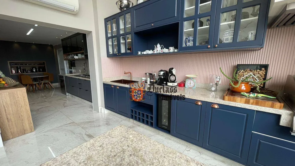 Apartamento, 3 quartos, 189 m² - Foto 2