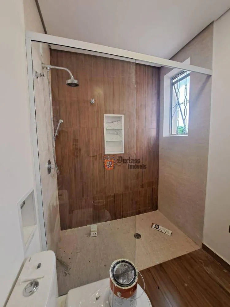 Sobrado, 7 quartos, 435 m² - Foto 3