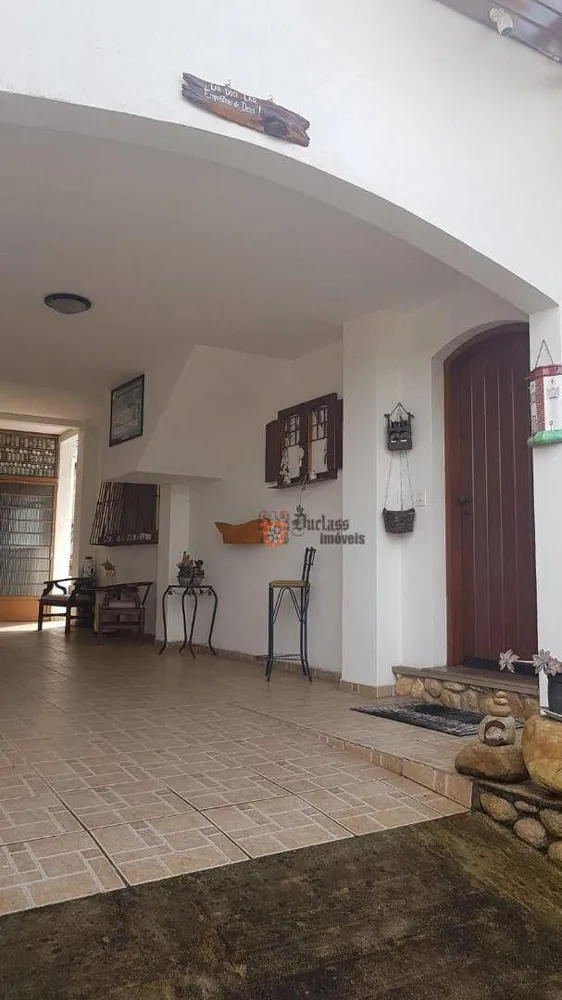 Sobrado, 3 quartos, 206 m² - Foto 2