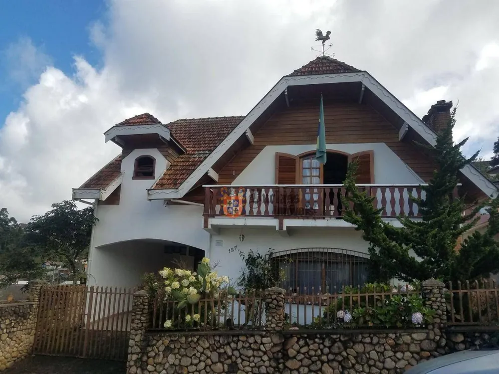 Sobrado, 3 quartos, 206 m² - Foto 1
