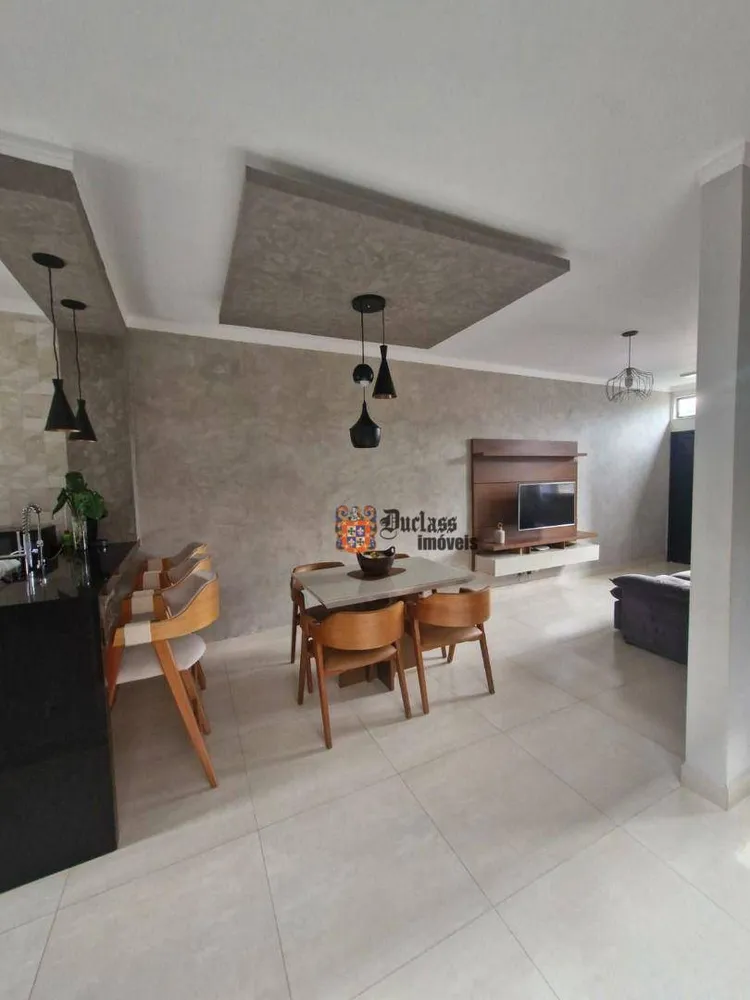 Casa, 3 quartos, 96 m² - Foto 4
