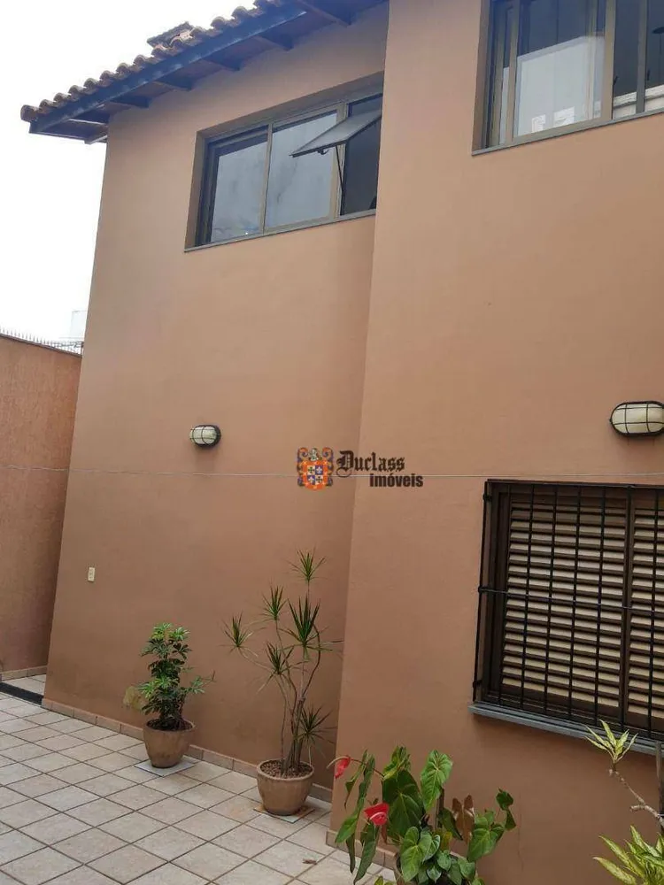 Casa, 3 quartos, 200 m² - Foto 3