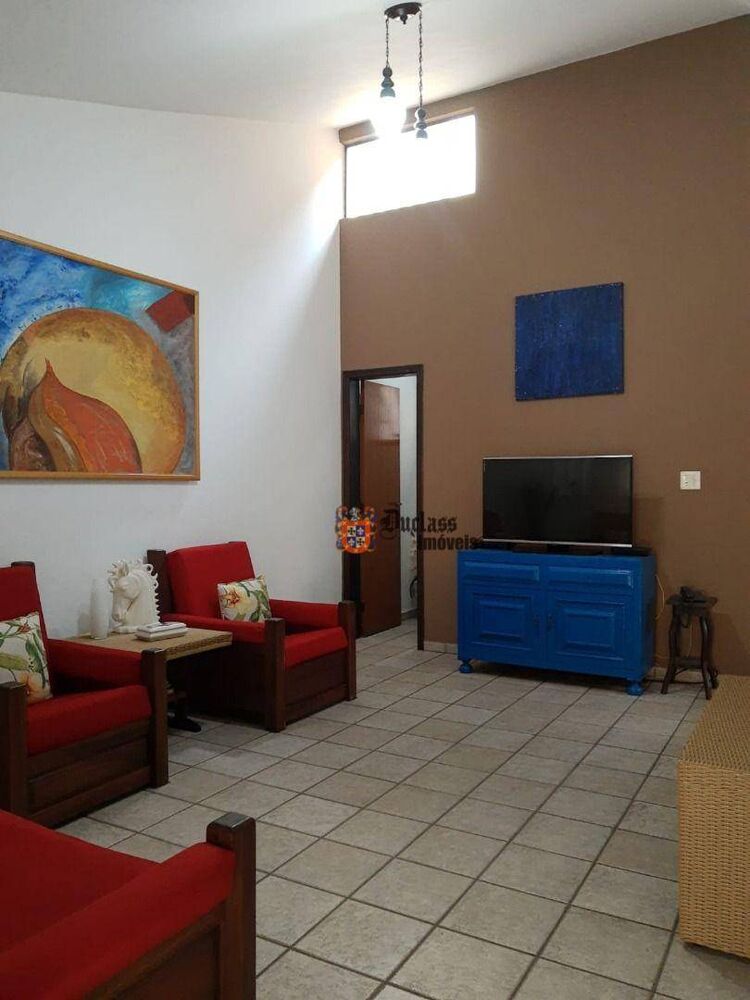 Casa, 3 quartos, 200 m² - Foto 11