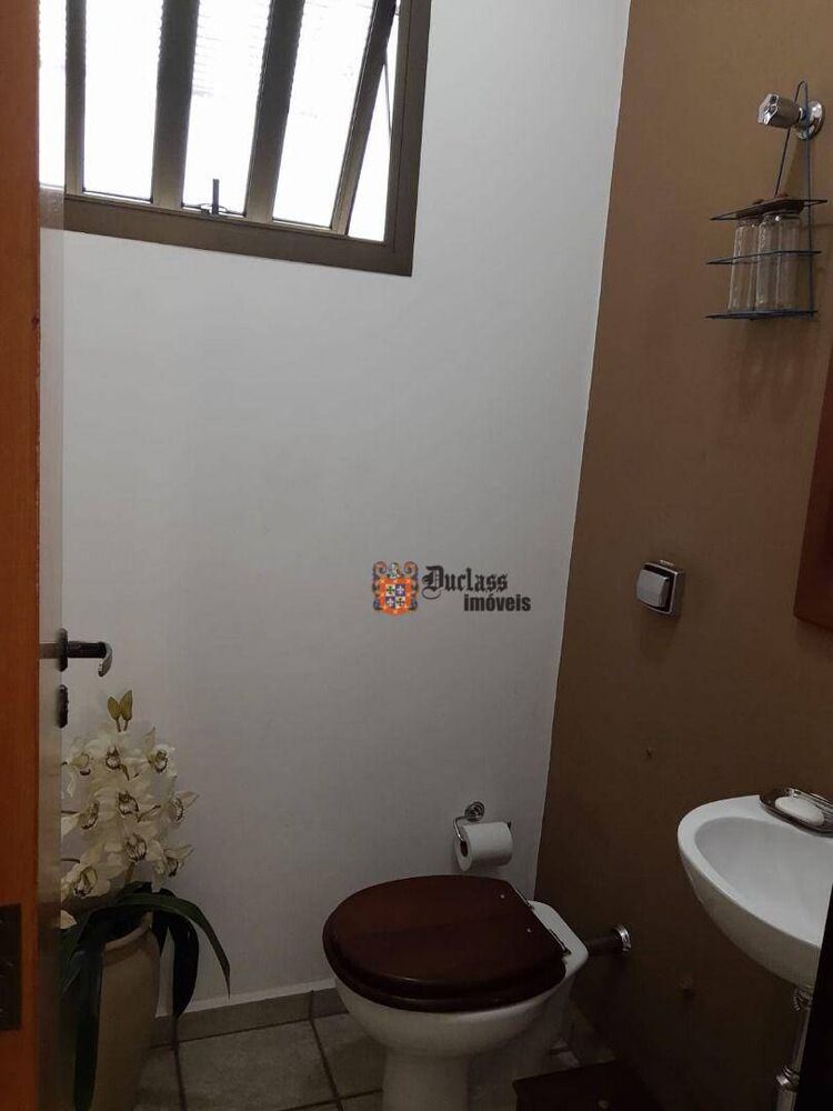 Casa, 3 quartos, 200 m² - Foto 16