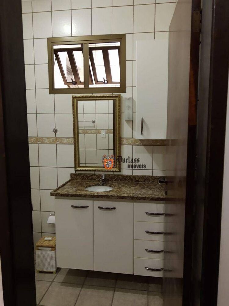 Casa, 3 quartos, 200 m² - Foto 15