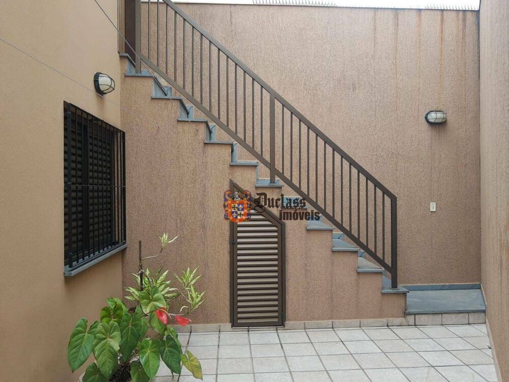 Casa, 3 quartos, 200 m² - Foto 14