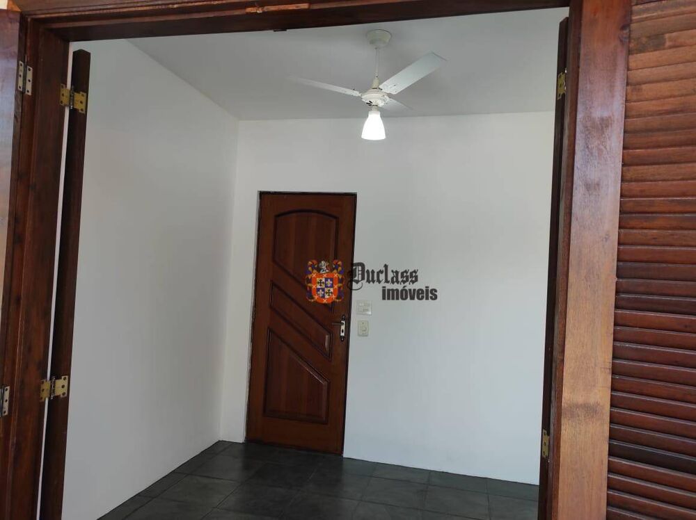 Chácara, 4 quartos, 1065 m² - Foto 2