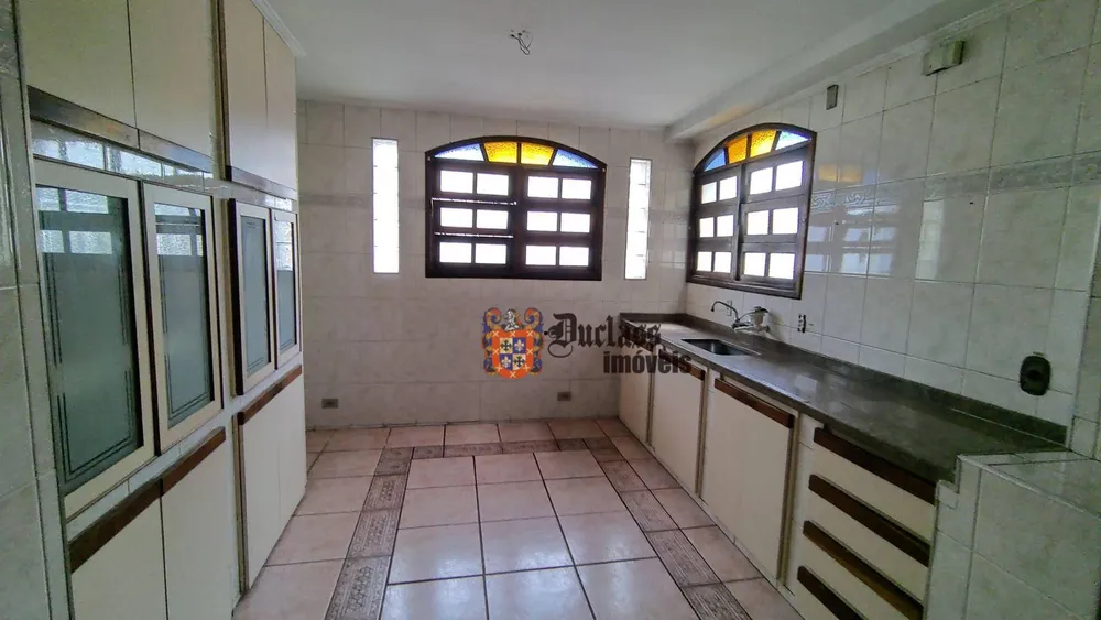 Sobrado, 4 quartos, 275 m² - Foto 1