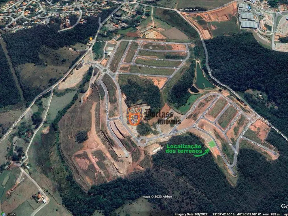 Loteamento e Condomínio, 300 m² - Foto 1