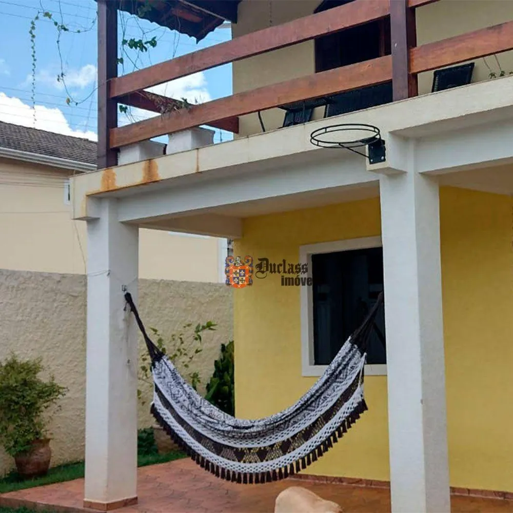Sobrado, 4 quartos, 200 m² - Foto 1