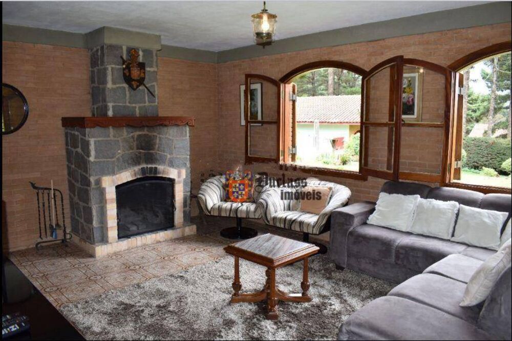 Chácara, 3 quartos, 1500 m² - Foto 1