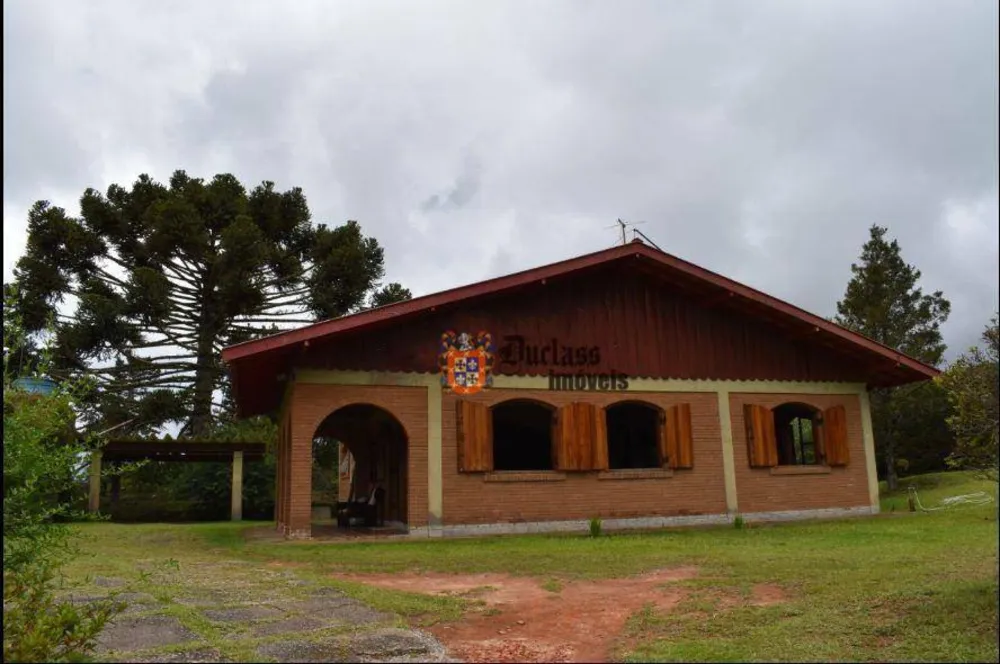 Chácara, 3 quartos, 1500 m² - Foto 1