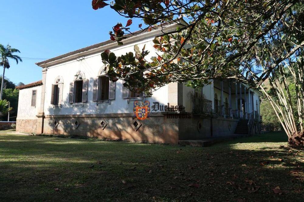 Fazenda à venda com 10 quartos, 785m² - Foto 4