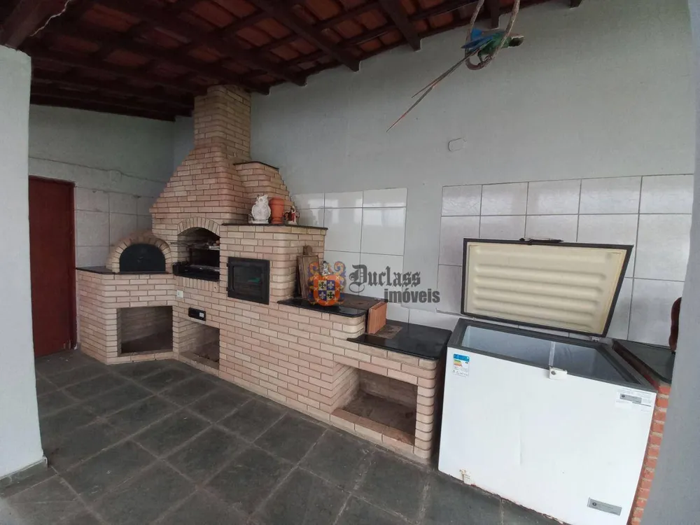 Chácara, 3 quartos, 1031 m² - Foto 6