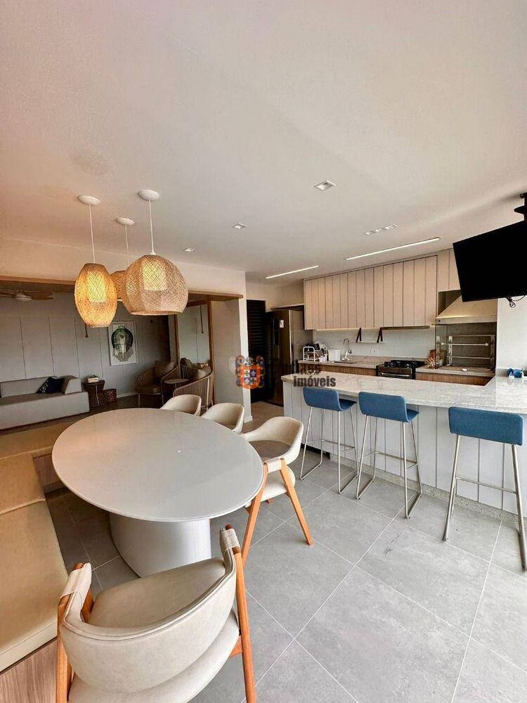 Apartamento à venda com 3 quartos, 115m² - Foto 2