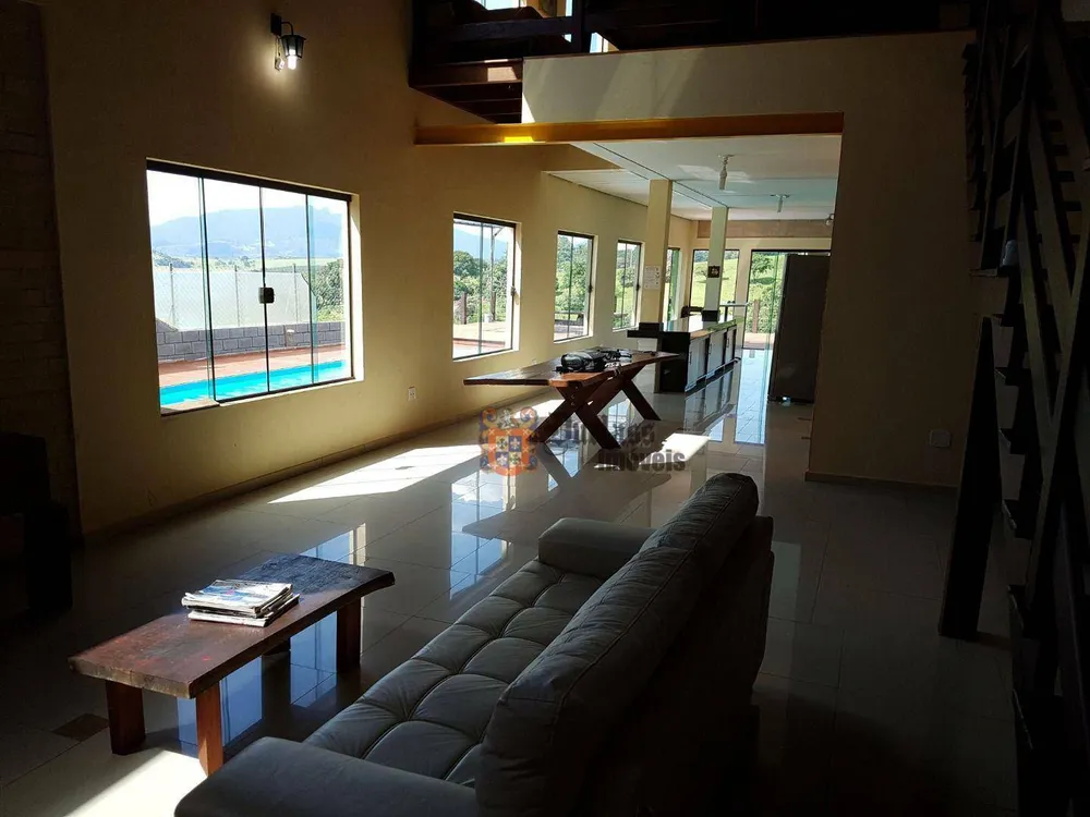 Sobrado, 4 quartos, 250 m² - Foto 2