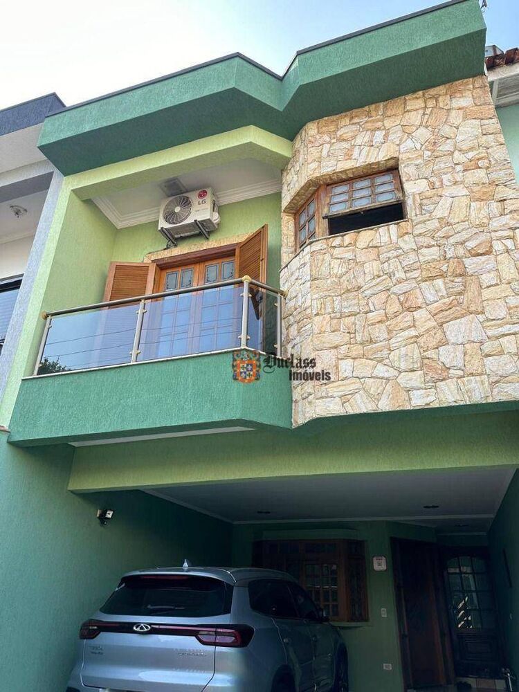 Sobrado, 3 quartos, 195 m² - Foto 2