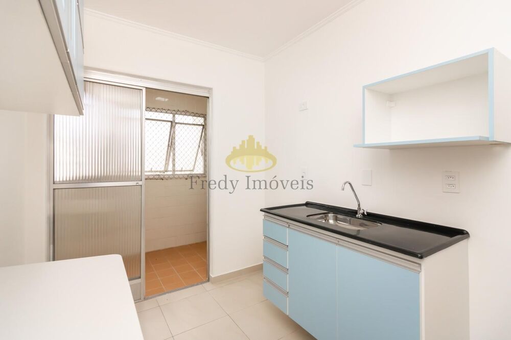 Apartamento à venda com 2 quartos, 55m² - Foto 17