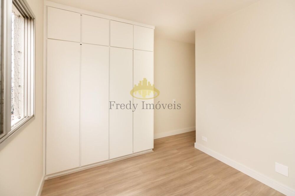 Apartamento à venda com 2 quartos, 55m² - Foto 10