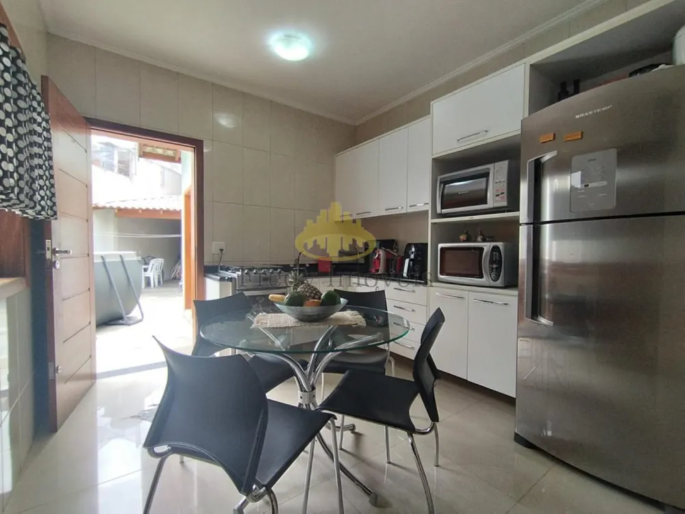 Casa, 4 quartos, 254 m² - Foto 12