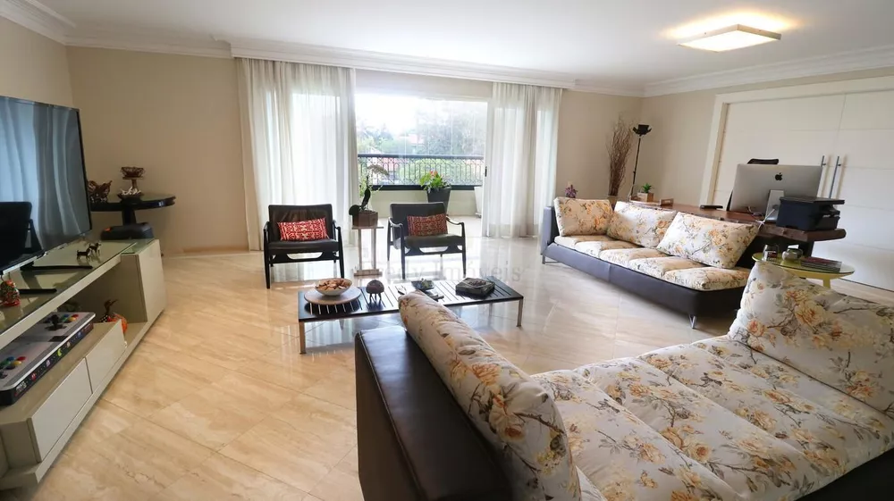 Apartamento à venda com 3 quartos, 365m² - Foto 1