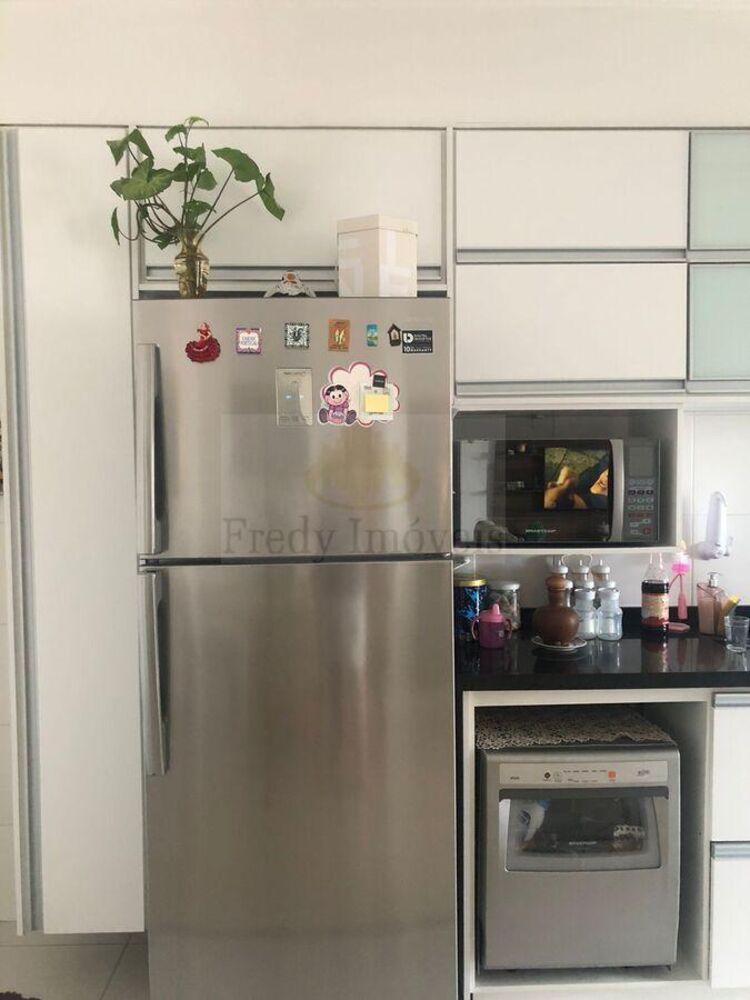 Apartamento à venda com 3 quartos, 95m² - Foto 11