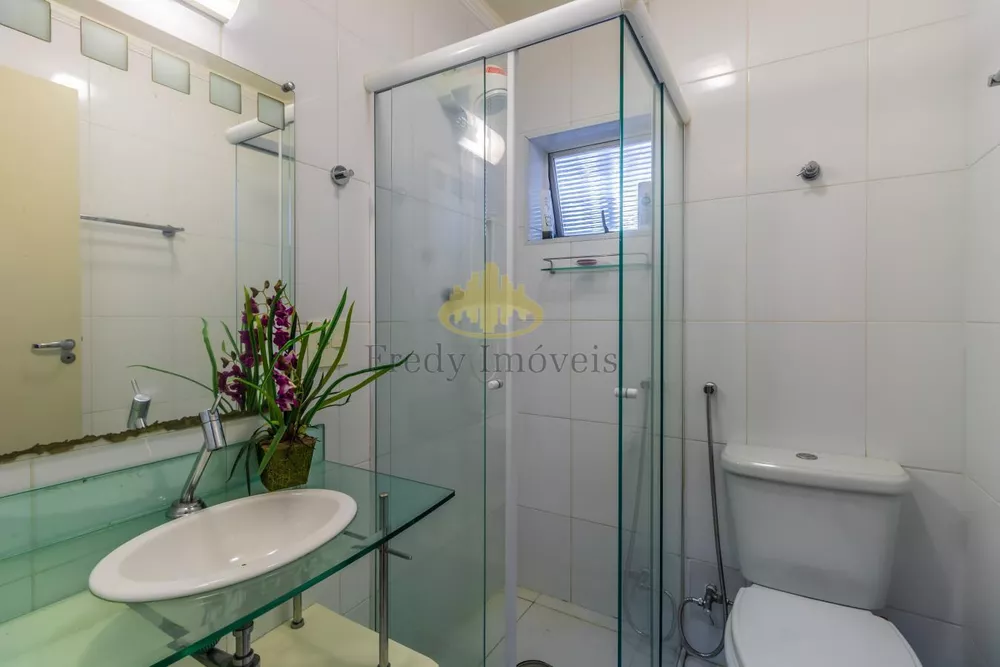 Apartamento à venda com 3 quartos, 95m² - Foto 18