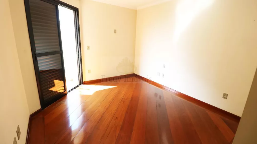 Apartamento à venda com 3 quartos, 275m² - Foto 10