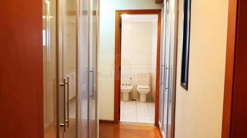 Apartamento à venda com 3 quartos, 275m² - Foto 12