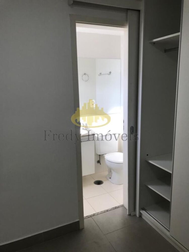 Apartamento à venda com 2 quartos, 62m² - Foto 8
