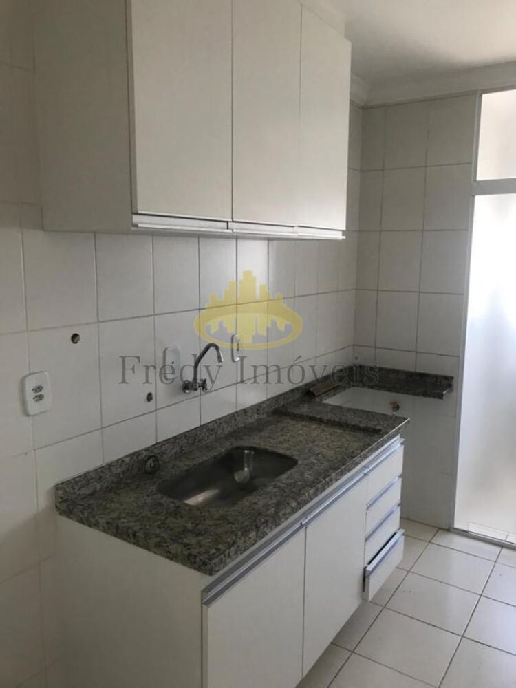 Apartamento à venda com 2 quartos, 62m² - Foto 12