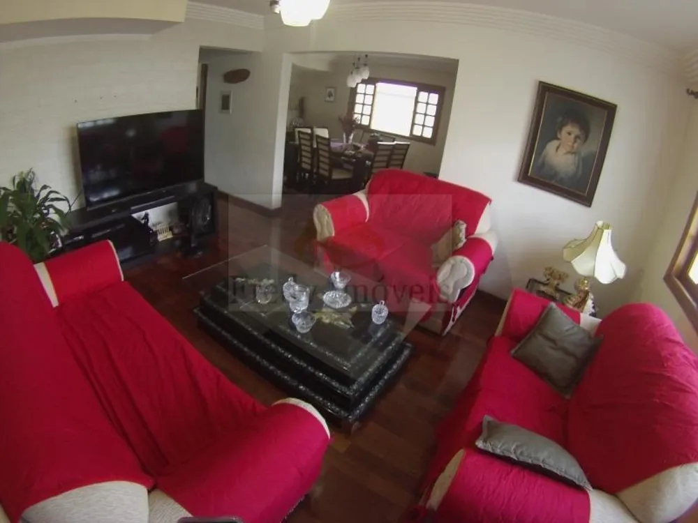 Casa, 5 quartos, 330 m² - Foto 1