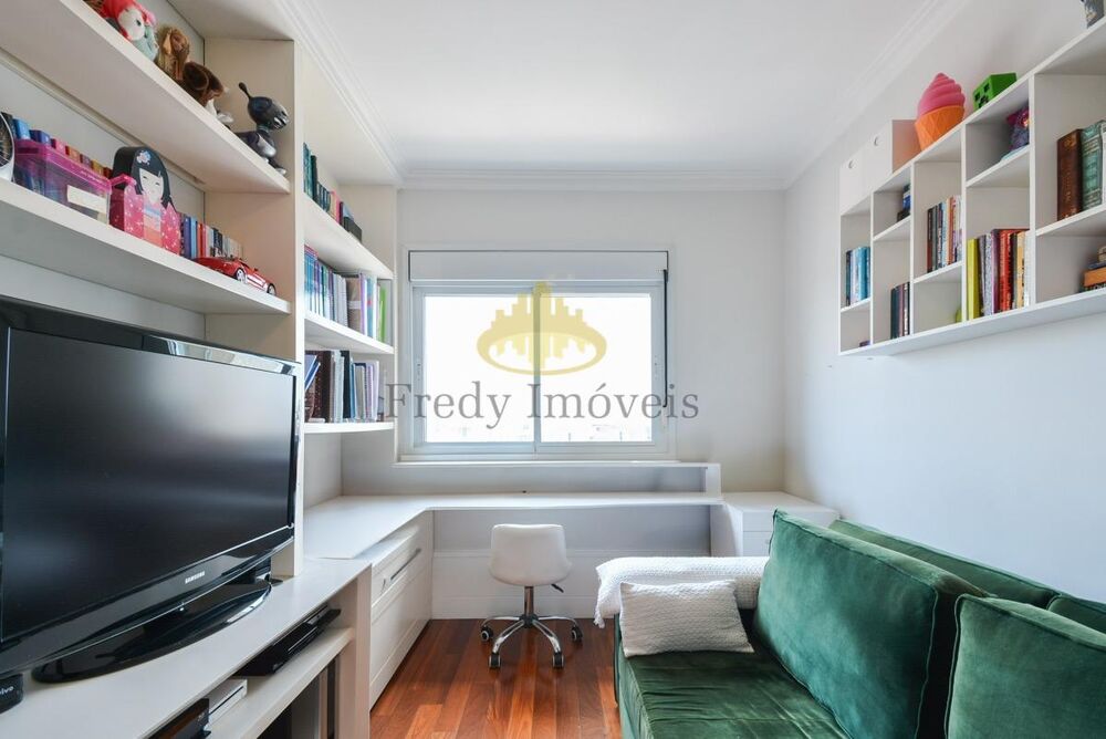 Apartamento à venda com 4 quartos, 245m² - Foto 4