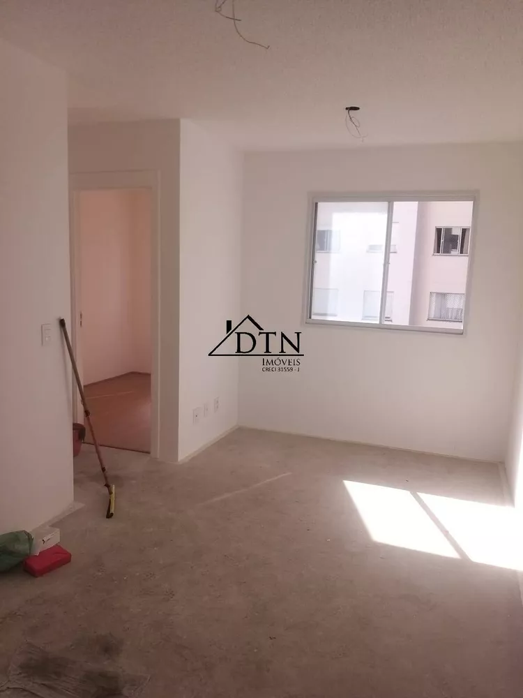 Apartamento à venda com 2 quartos, 40m² - Foto 12