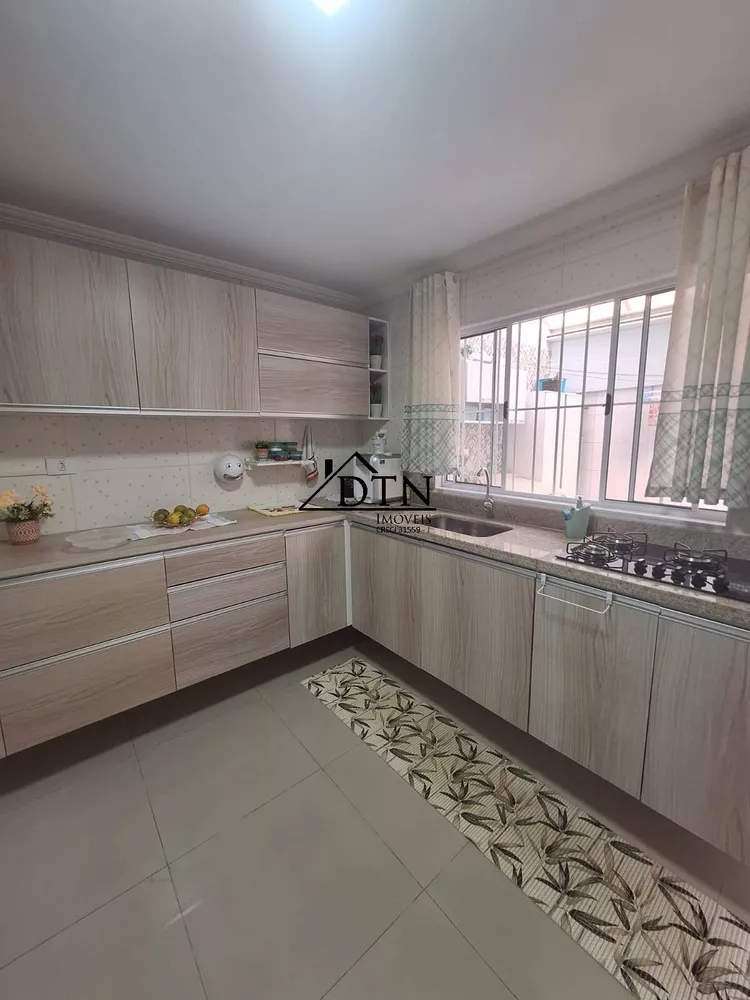 Sobrado à venda com 3 quartos, 112m² - Foto 1