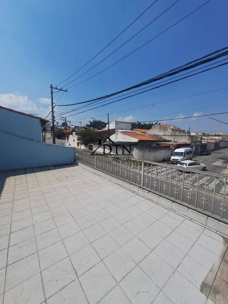 Sobrado à venda com 3 quartos, 226m² - Foto 4