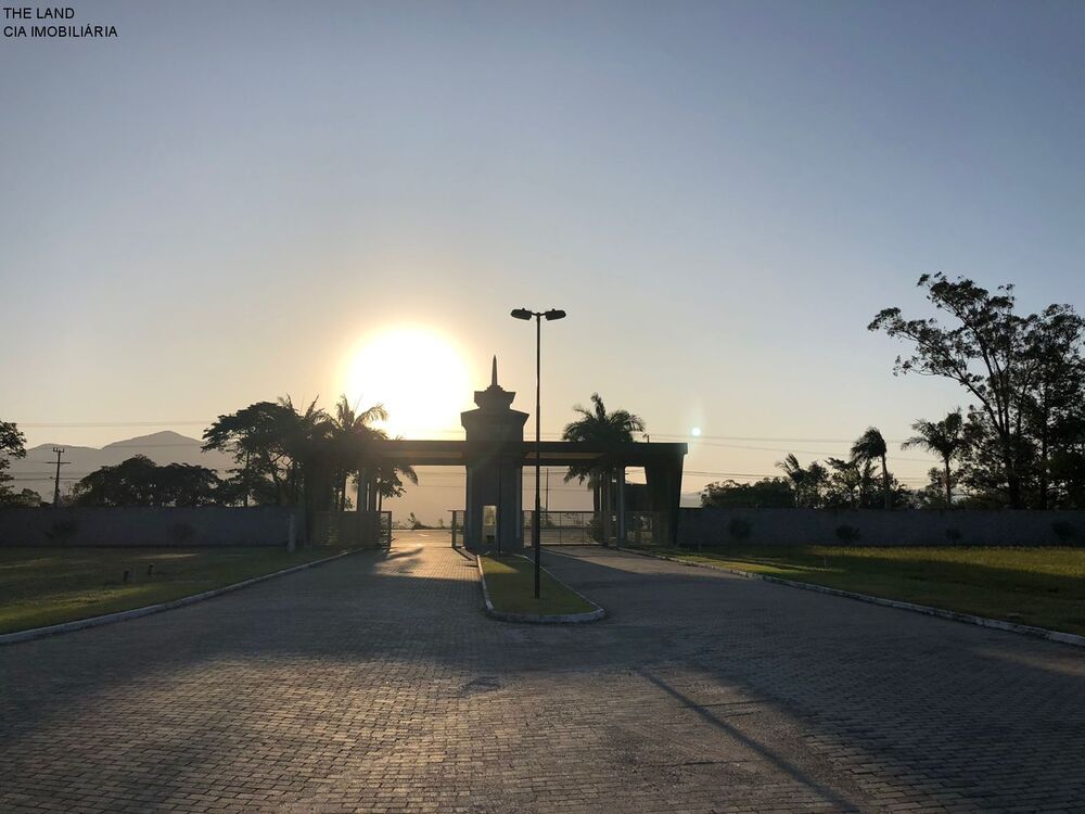 Loteamento e Condomínio - Foto 16