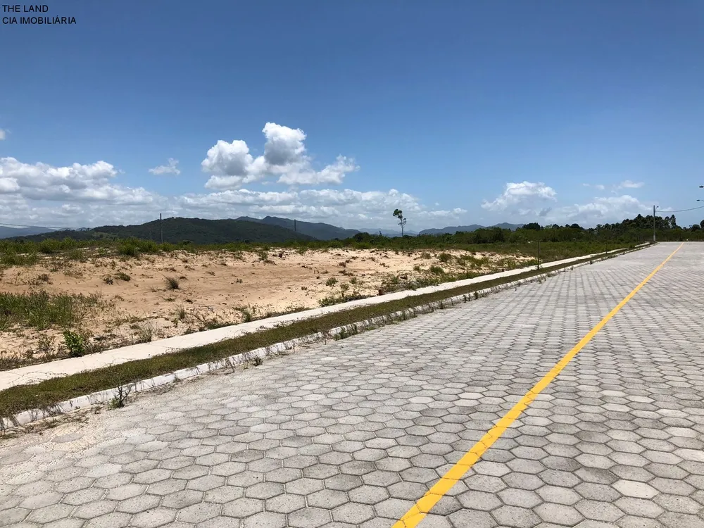 Terreno, 300 m² - Foto 1