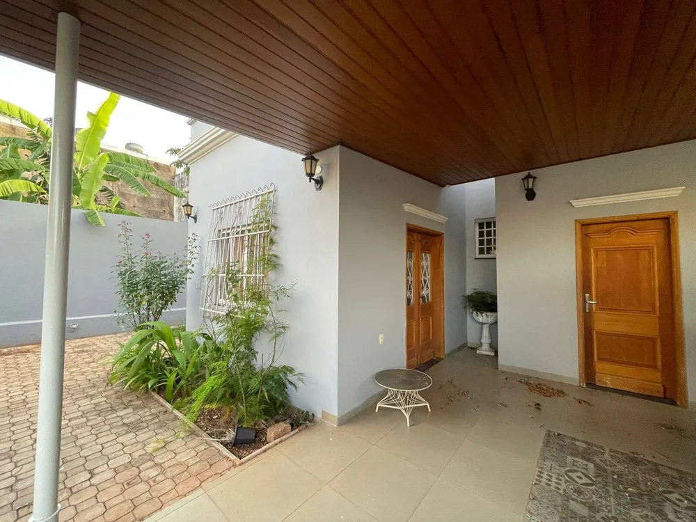 Casa, 5 quartos, 329 m² - Foto 4