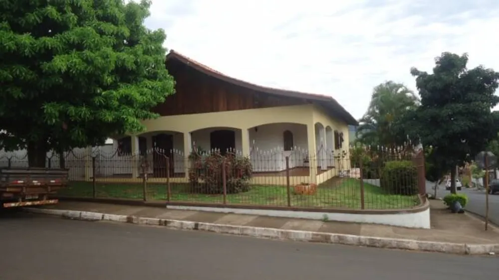 Casa, 5 quartos, 600 m² - Foto 1